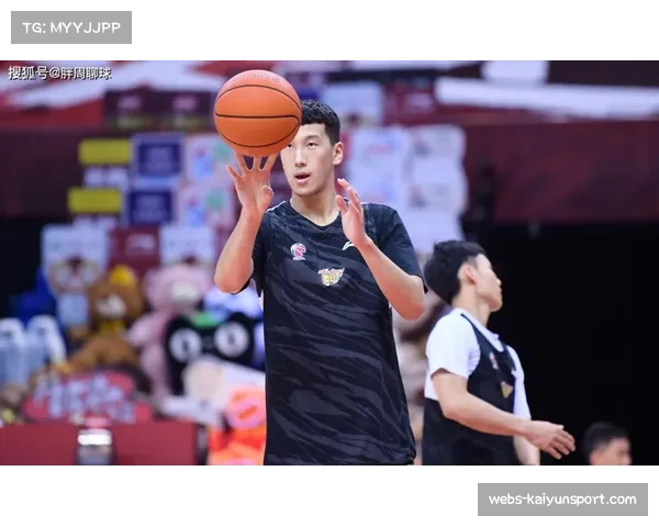 决赛关键时刻江苏队老将陈佳打出高质量安打，再次建立优势