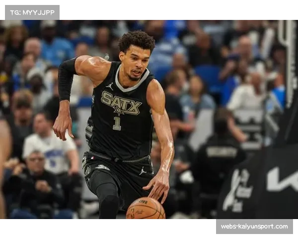 文班亚马替补出战情绪受影响，马刺末节崩盘错失冠军