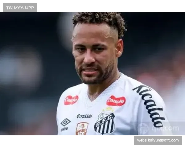 内马尔完成膝盖手术首次触球，目标2月4日复出